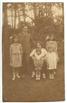 mijn vader als kleine jongen in 1925 en mijn joodse grootouders en zijn zussen.
