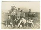 De Schooterveens Molen met twee van overleden familieleden